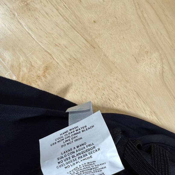 Magicsuit NWT Bianca One Piece Romper Swimsuit Black Size 14 Halter Wireless Bra - Picture 8 of 11